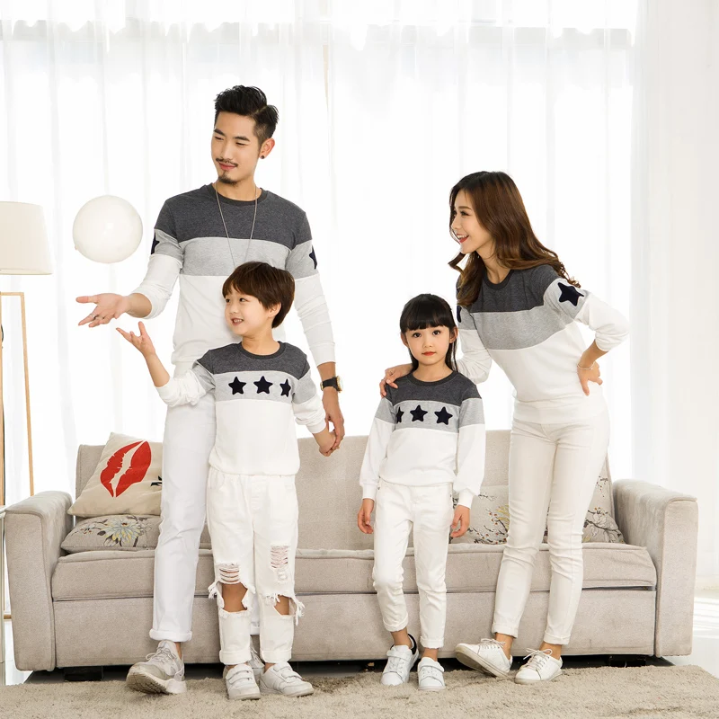Family Look Embroided with Stars