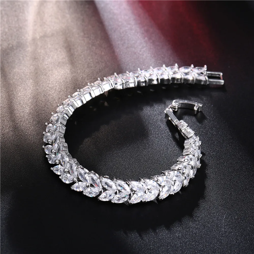 Women's Luxury Crystal Bracelet